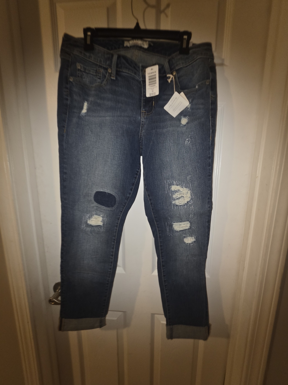 Nwt Torrid Size 12 Distressed Women’s Blue Denim Jeans